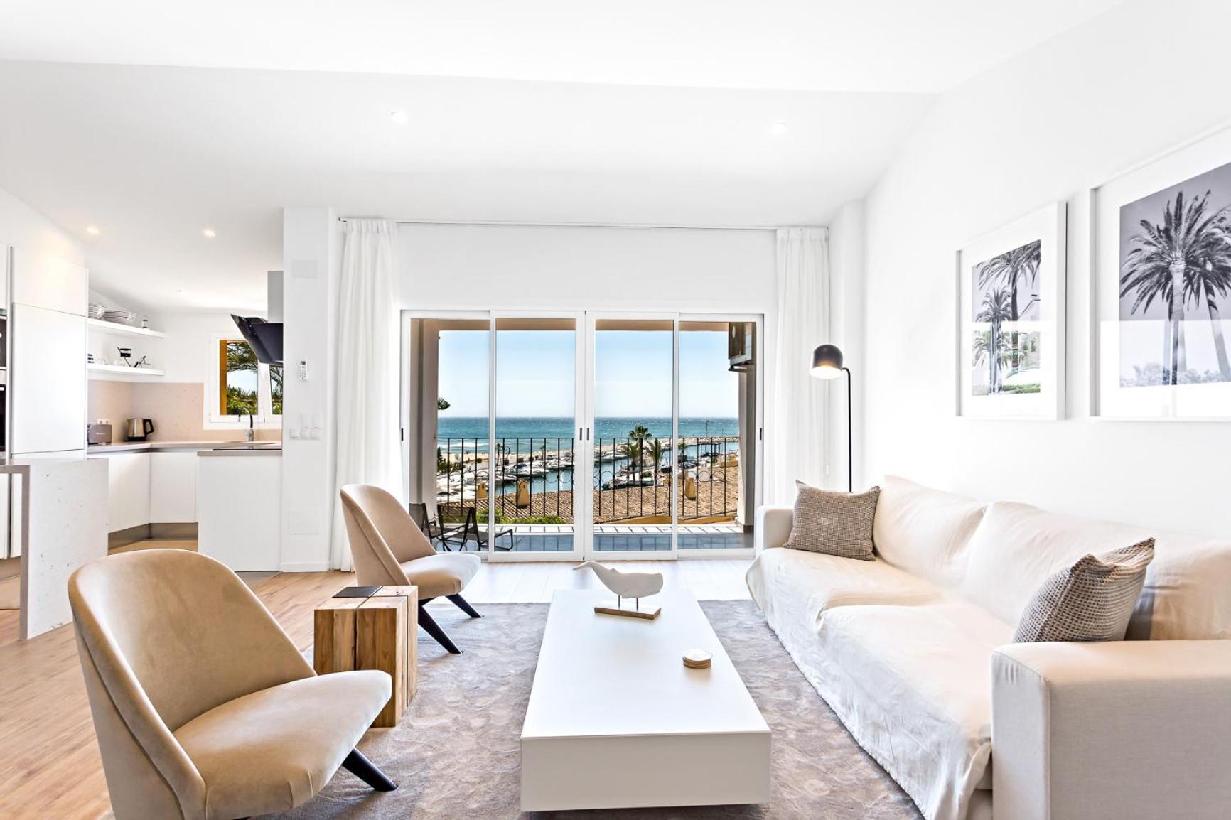 H45 Cabopino Apartment